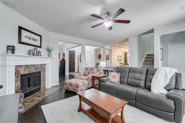 Building Photo - 15121 Seventeen Lakes Blvd