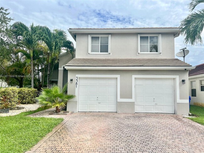 Primary Photo - 3381 SW 51st St