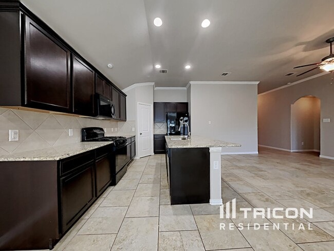 Building Photo - 1367 Star Meadow