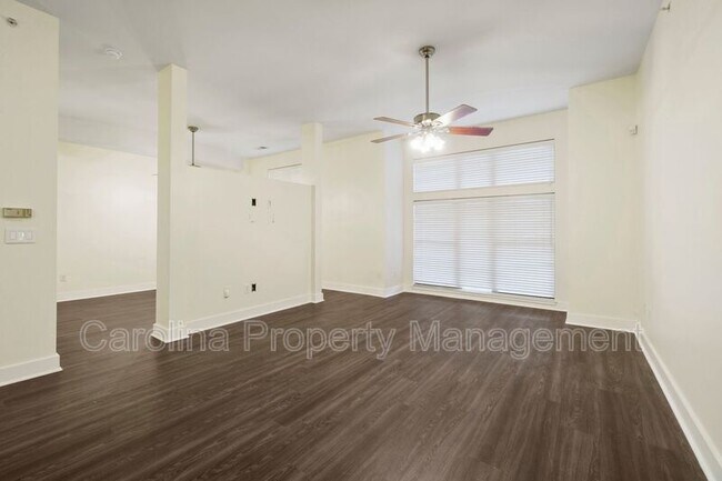 Building Photo - 716 N Davidson St