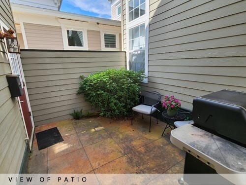 Patio - 60 Gatheringgreen W