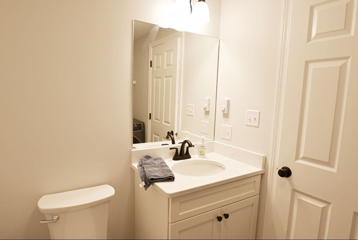 Building Photo - 54 Blacksmith Rd