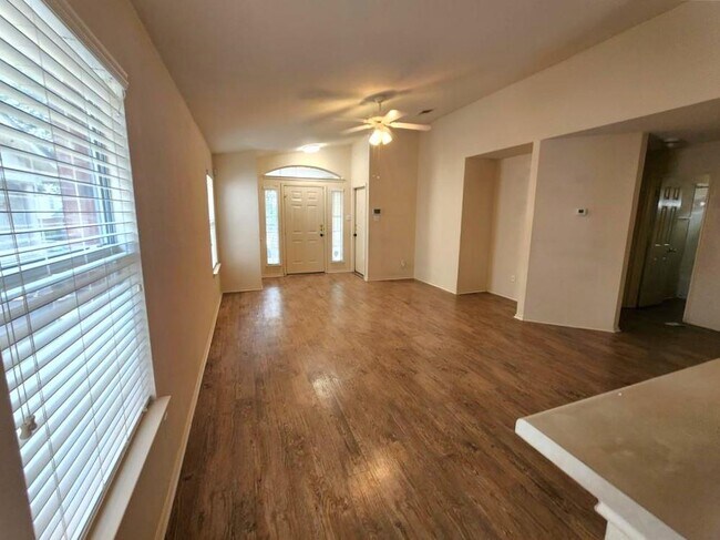 Building Photo - 11620 Paul E Anderson Dr