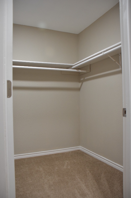 Building Photo - 8318 Grey Knoll Dr