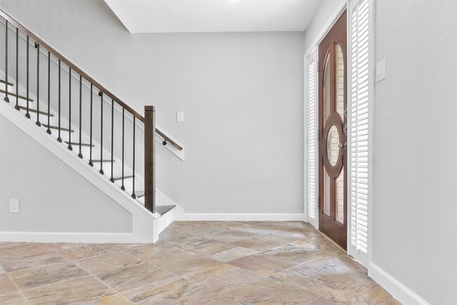 Building Photo - 668 N Eldridge Pkwy