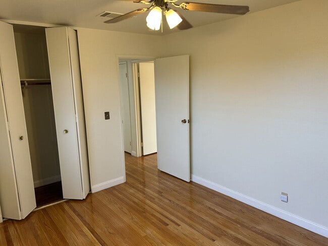 Building Photo - 2040 Barbour Dr