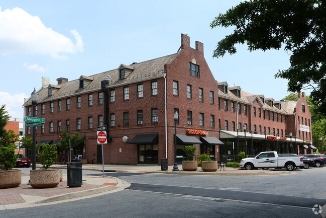 Primary Photo - Dundalk Village