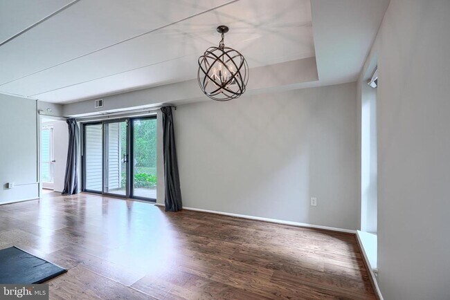 Building Photo - 5390 Smooth Meadow Way