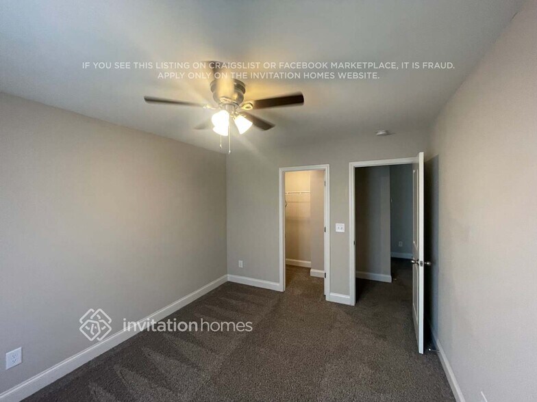 Building Photo - 5355 Roberta Crossing Dr