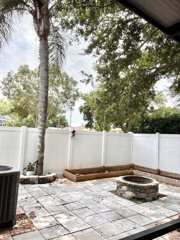 Building Photo - 904 Citrone Ct
