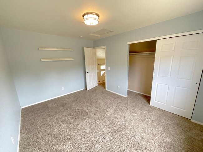Building Photo - 3 Bedroom Home Available Near Briargate Bl...