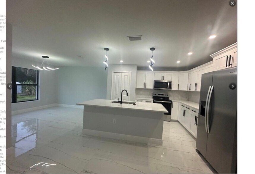 Building Photo - 2803 49th St W