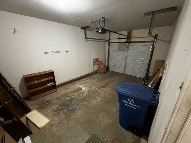 Building Photo - 23 Groton Dr
