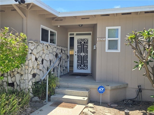Building Photo - 18717 Cranbrook Ave