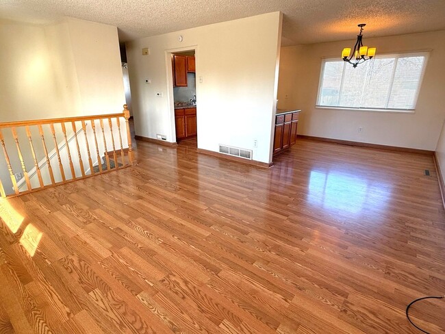 Building Photo - Updated 3 bedroom 2 bath with central air