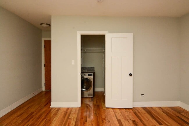 Building Photo - 2907 N Mildred Ave