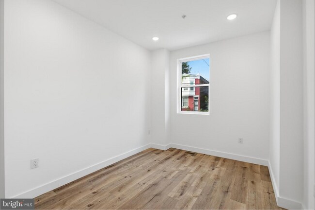 Building Photo - 4243 Mantua Ave