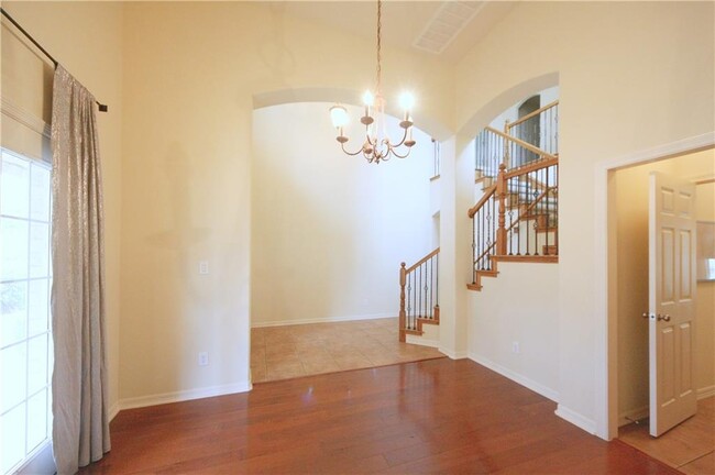 Building Photo - 4208 Park Vista Trail