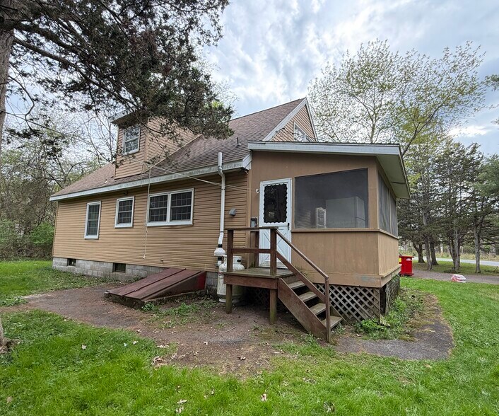 Building Photo - 78 W Moorehouse Rd