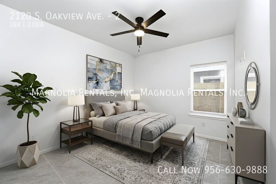 Building Photo - 2120 S Oakview Dr