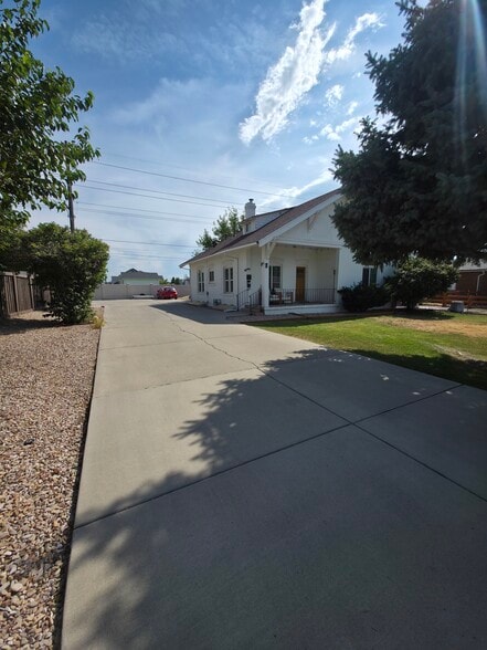 Building Photo - 163 W 400 S