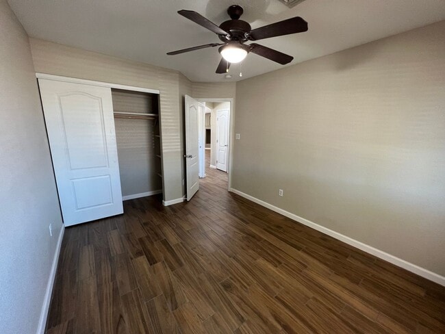 Building Photo - CULDESAC HOME IN ESTRELLA!