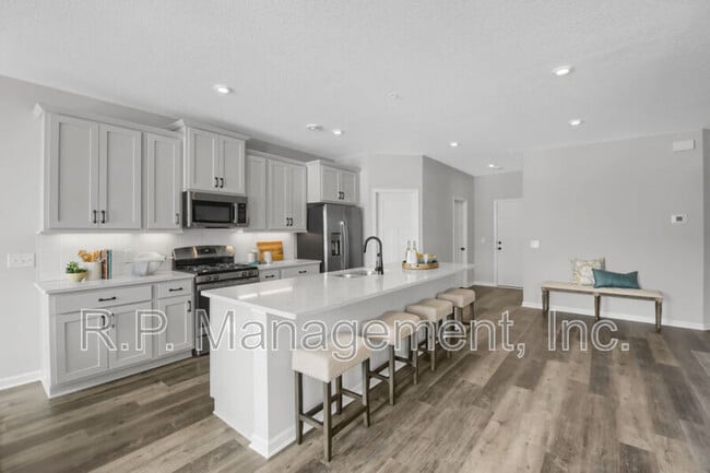 Building Photo - 20137 78th Pl