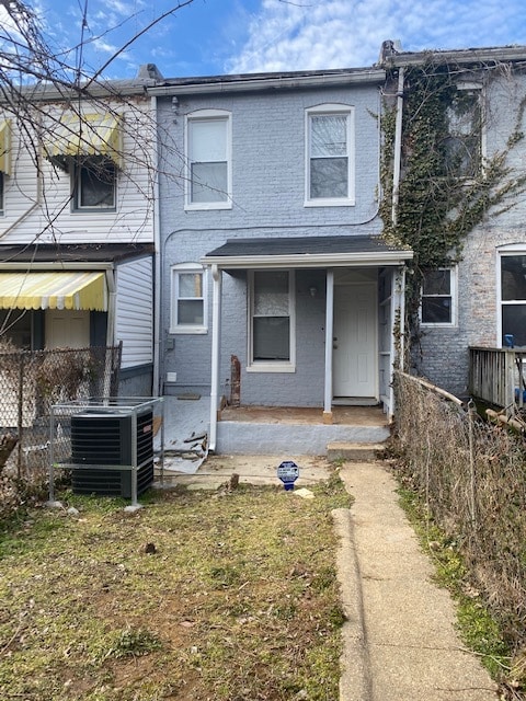 Building Photo - 435 Yale Ave