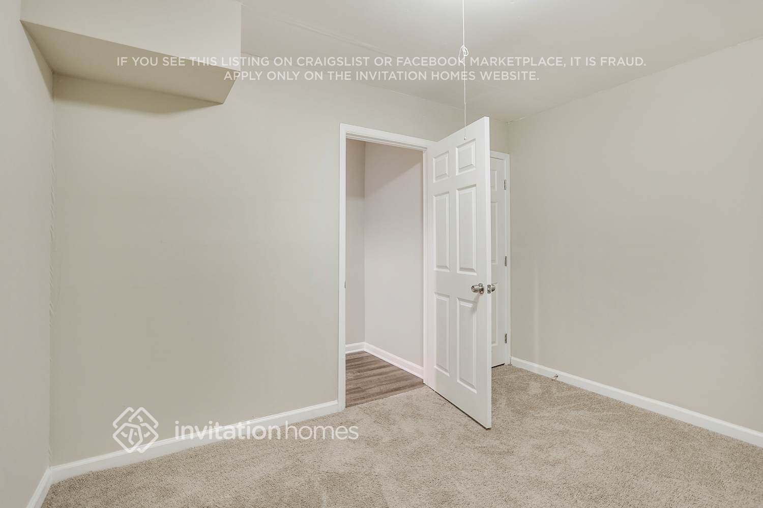 Building Photo - 832 Post Rd Cir