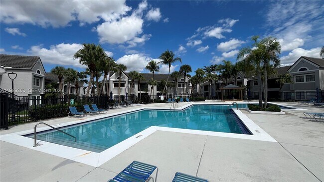 Building Photo - 15051 SW 103rd Ln