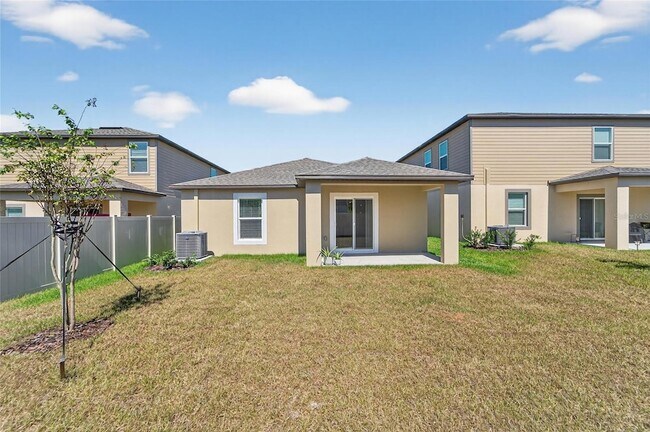 Building Photo - 17512 Shirewood Wy