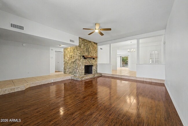 Building Photo - 3734 E Montecito Ave