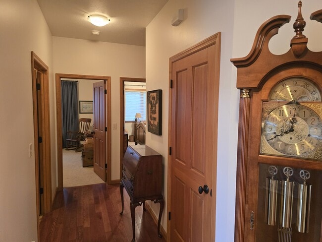 Building Photo - 3300 Graf St