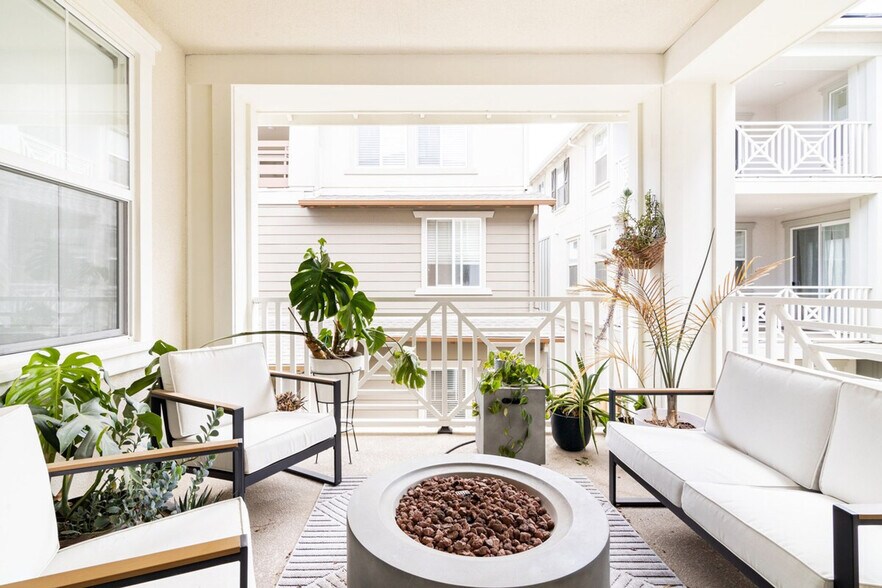 Building Photo - 37654 Cape Cod Rd