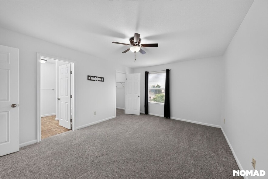 Building Photo - 4290 Hunting Hawk Dr