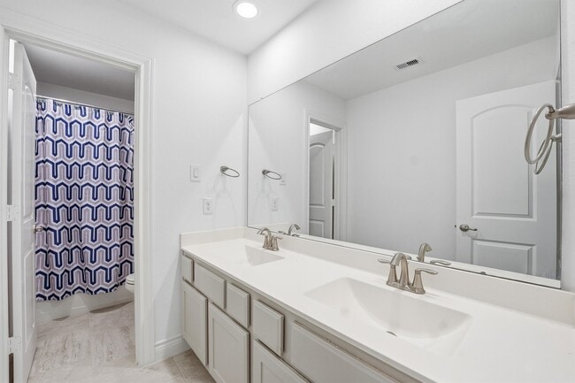 Building Photo - 14130 Aspen Woods Ct