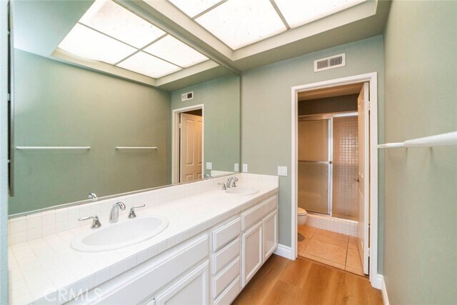 Building Photo - 30 Terra Vista