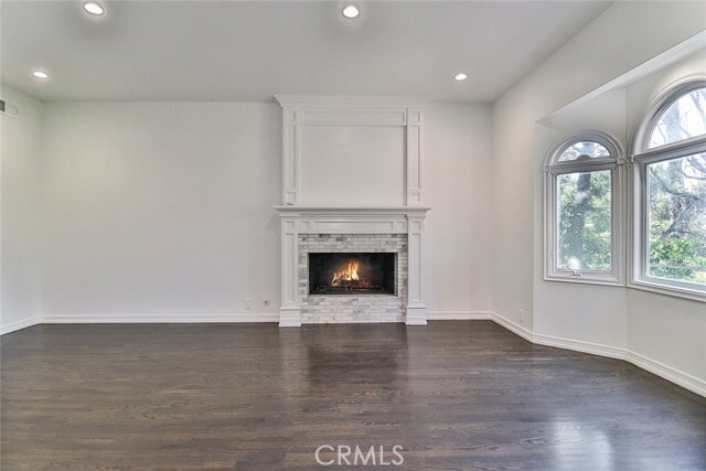 Building Photo - 3373 Coy Dr