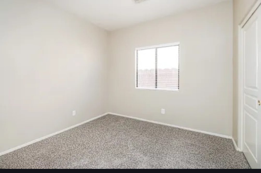 Building Photo - 9072 W Hidalgo Ave