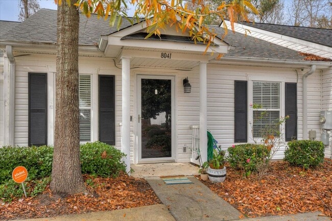 Building Photo - 8041 Reagan Cir