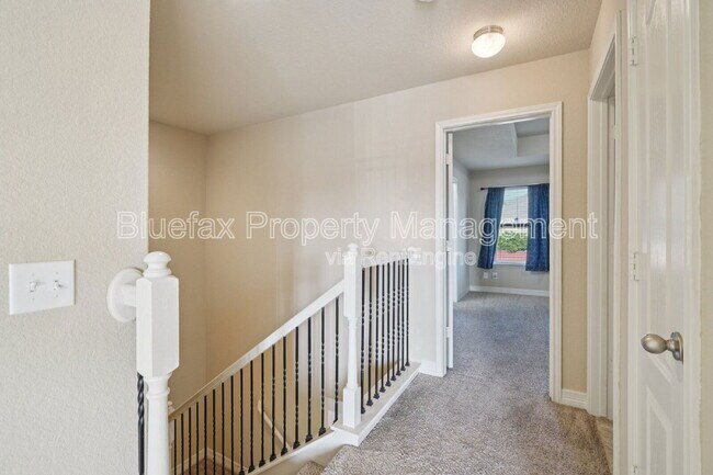 Building Photo - 10750 Gentle Fox Bay