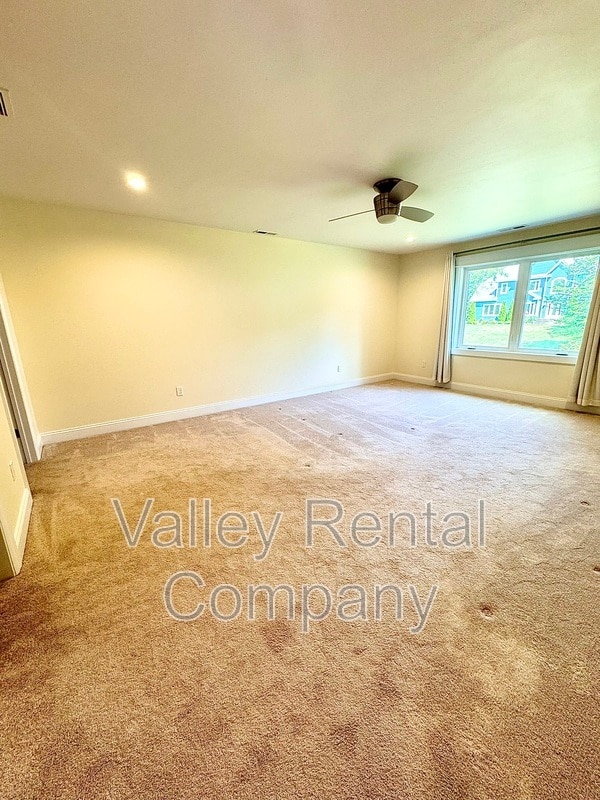Building Photo - 118 Linden Ridge Rd