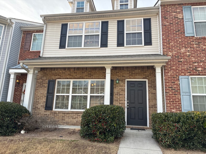 Building Photo - Room in Townhome on Olmadison Pl