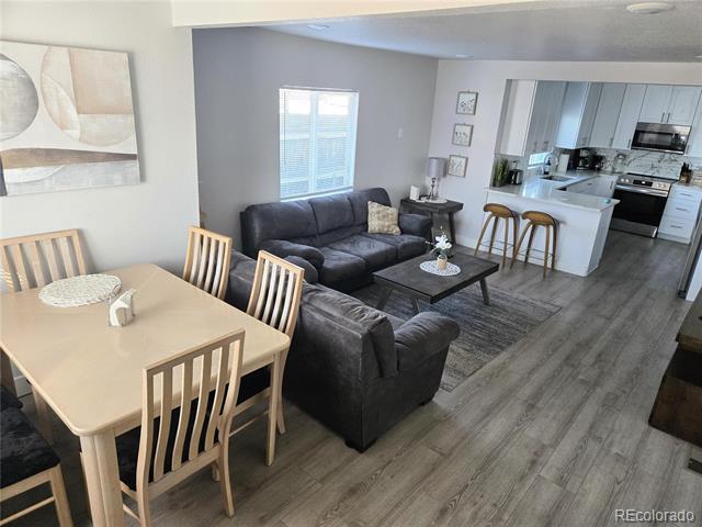 Building Photo - 42 S Hooker St