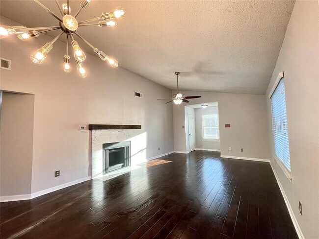 Building Photo - 5912 Avery Island Ave