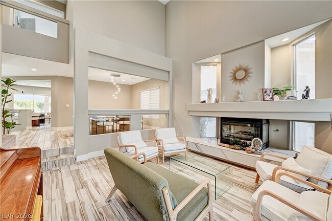 Building Photo - 9748 Cathedral Stairs Ct
