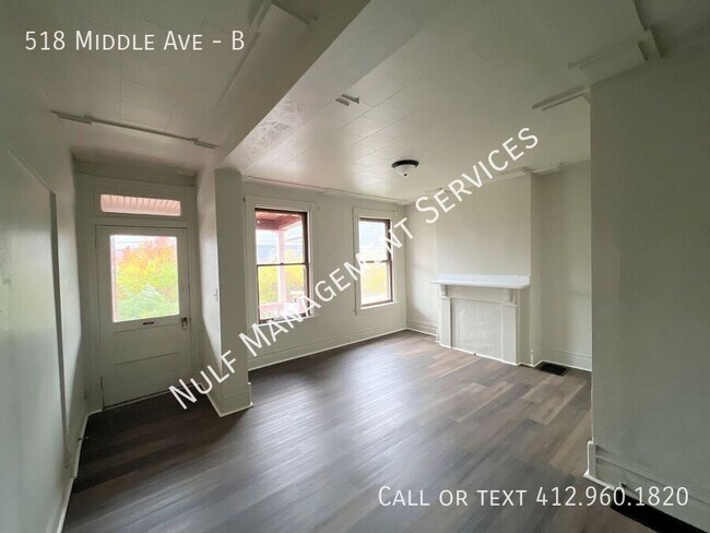 Building Photo - 518 Middle Ave