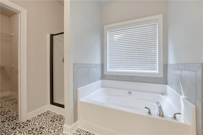 Building Photo - 428 Meadow Vista Ln