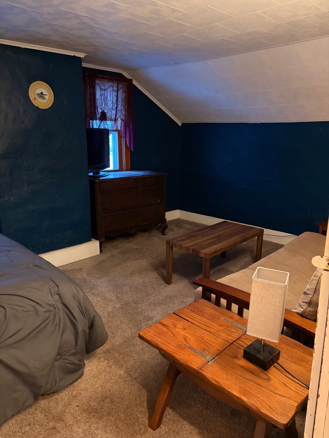 Building Photo - 2644 E Sherman Hollow Rd