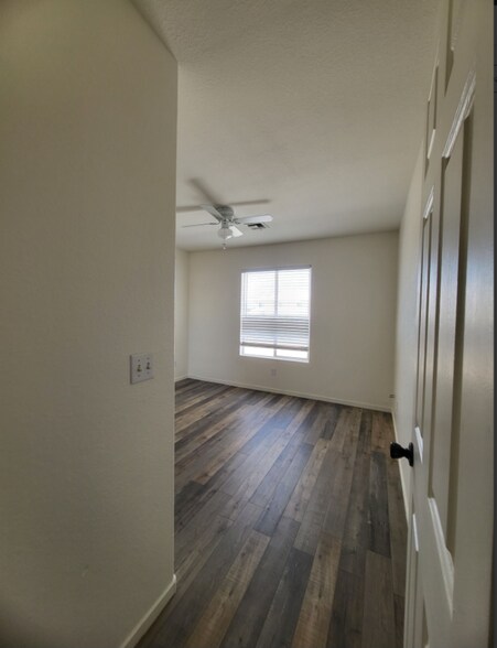 Building Photo - 1032 Bourbon St